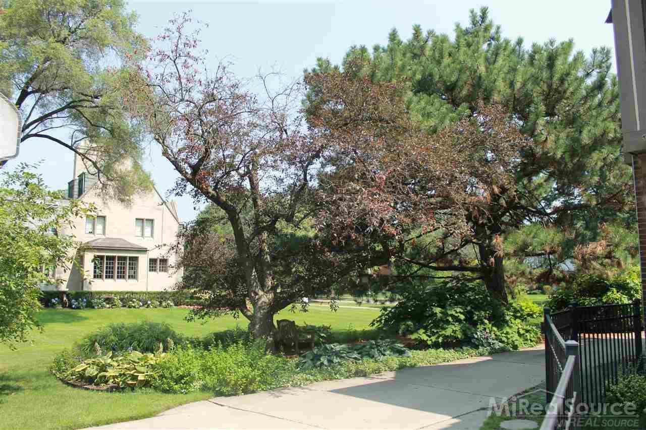 729 Pemberton Road Grosse Pointe Park, MI 48230 - Photo 41 of 46