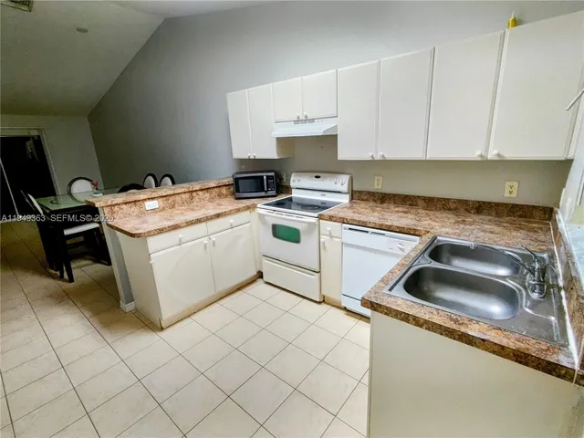 $400,000 | 4545-4547 26th Street Southwest, Lehigh Acres, FL 33973