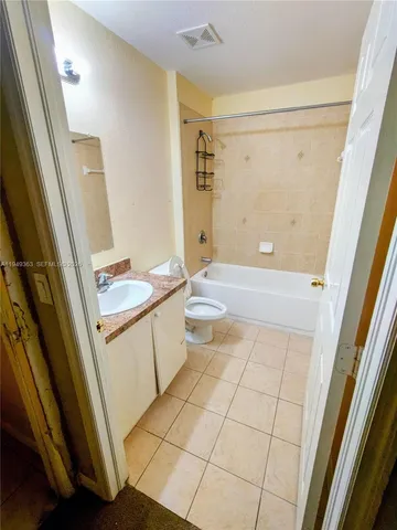 $400,000 | 4545-4547 26th Street Southwest, Lehigh Acres, FL 33973