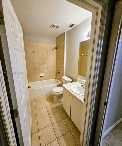 $400,000 | 4545-4547 26th Street Southwest, Lehigh Acres, FL 33973