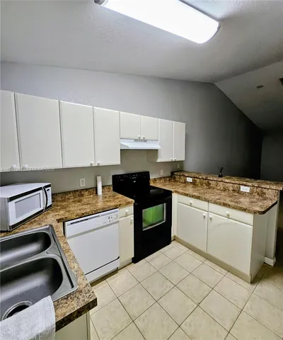 $400,000 | 4545-4547 26th Street Southwest, Lehigh Acres, FL 33973