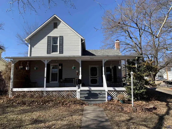 $179,000 | 500 Walnut Street, Valley Falls, KS 66088