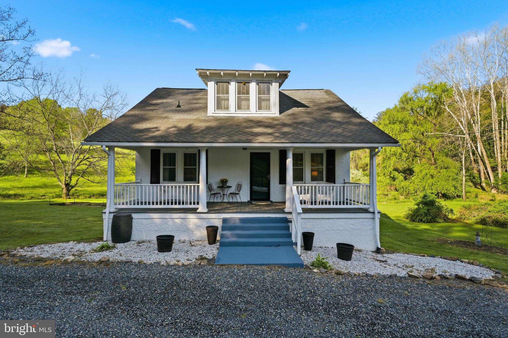 24 Sundown Lane Boston, VA 22713 - Photo 1 of 48 Charming cottage with scenic views.