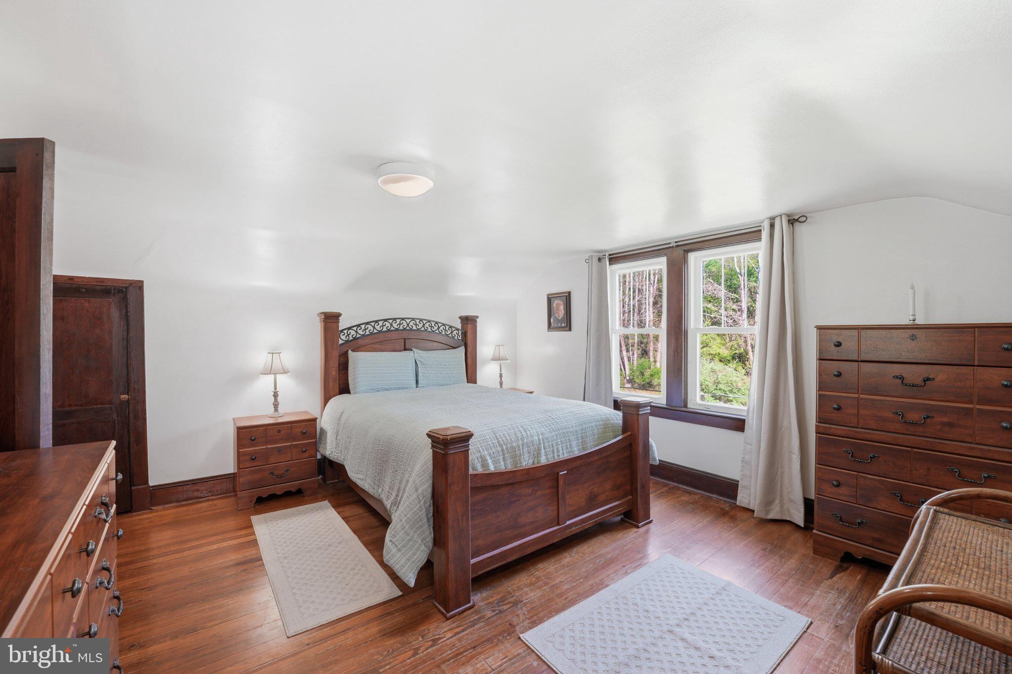 24 Sundown Lane Boston, VA 22713 - Photo 33 of 48 Serene bedroom with natural light.