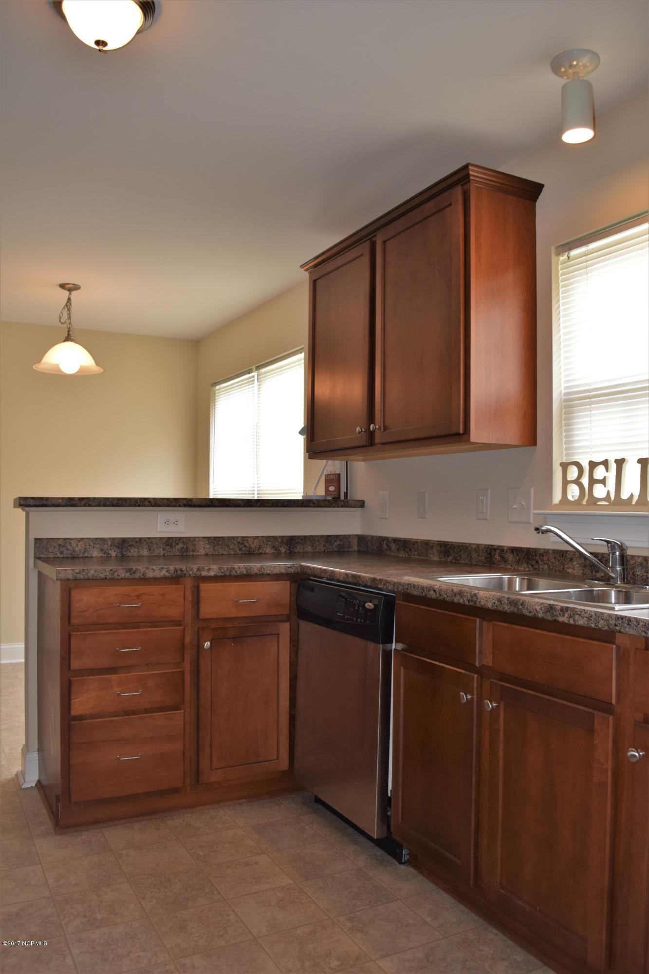 3104 Ruth Court Greenville, NC 27834 - Photo 5 of 14 DSC_0676