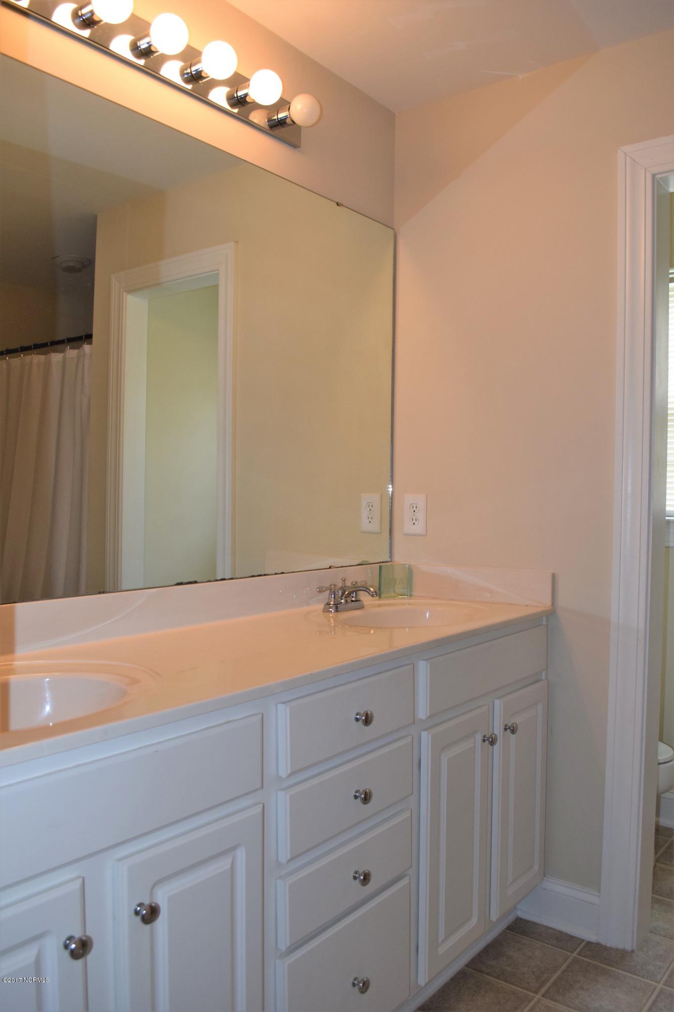 3104 Ruth Court Greenville, NC 27834 - Photo 10 of 14 DSC_0703