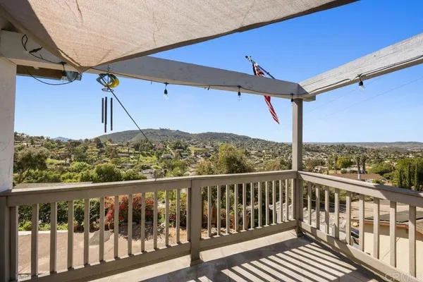 $969,000 | 12135 Los Amigos Way, Lakeside, CA 92040