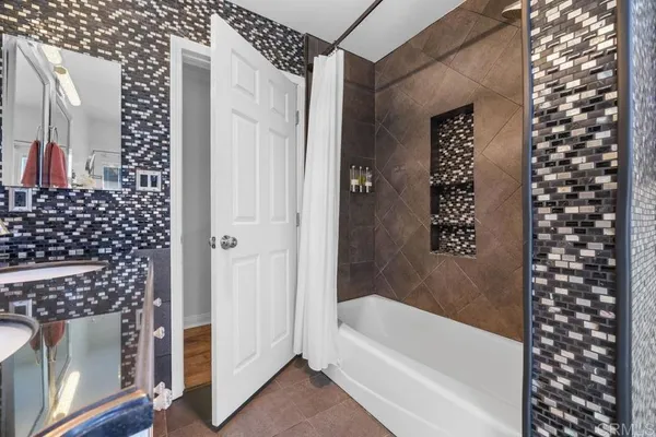 $969,000 | 12135 Los Amigos Way, Lakeside, CA 92040