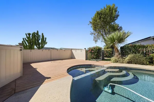 $969,000 | 12135 Los Amigos Way, Lakeside, CA 92040