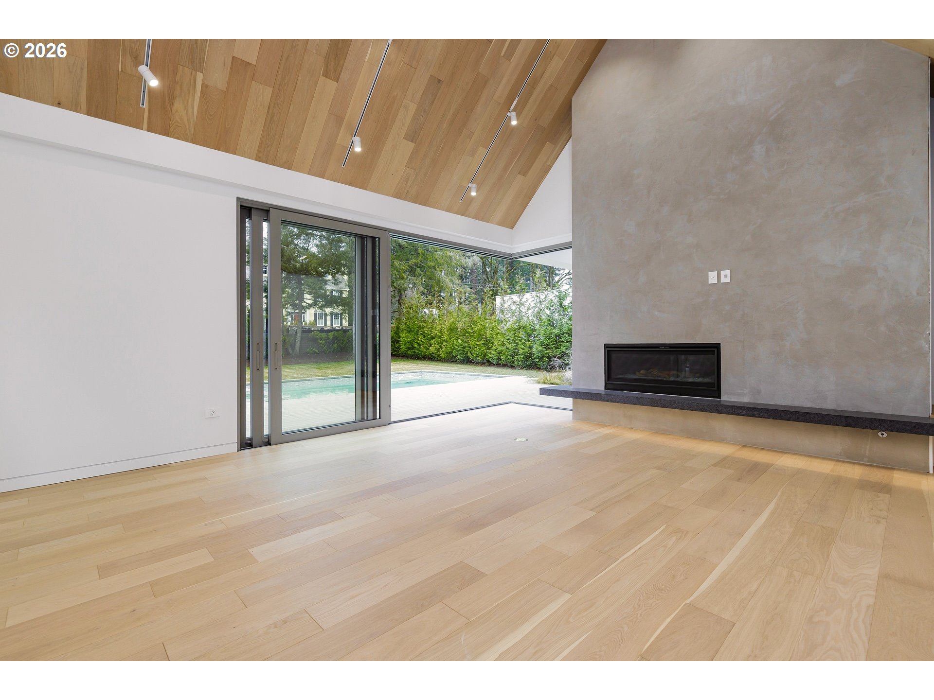 948 South Palatine Hill Road Portland, OR 97219 - Photo 23 of 45 a view of a room with a large window