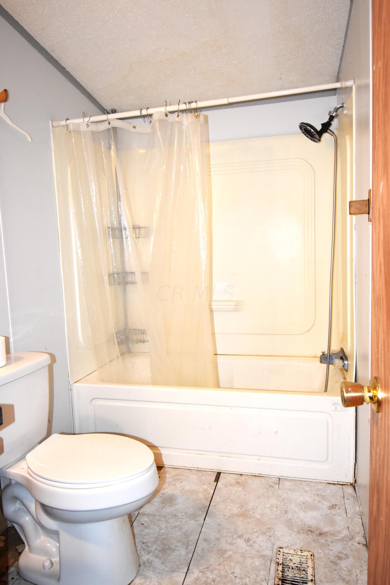 407 Doris Road Pataskala, OH 43062 - Photo 21 of 30 DSC_2337