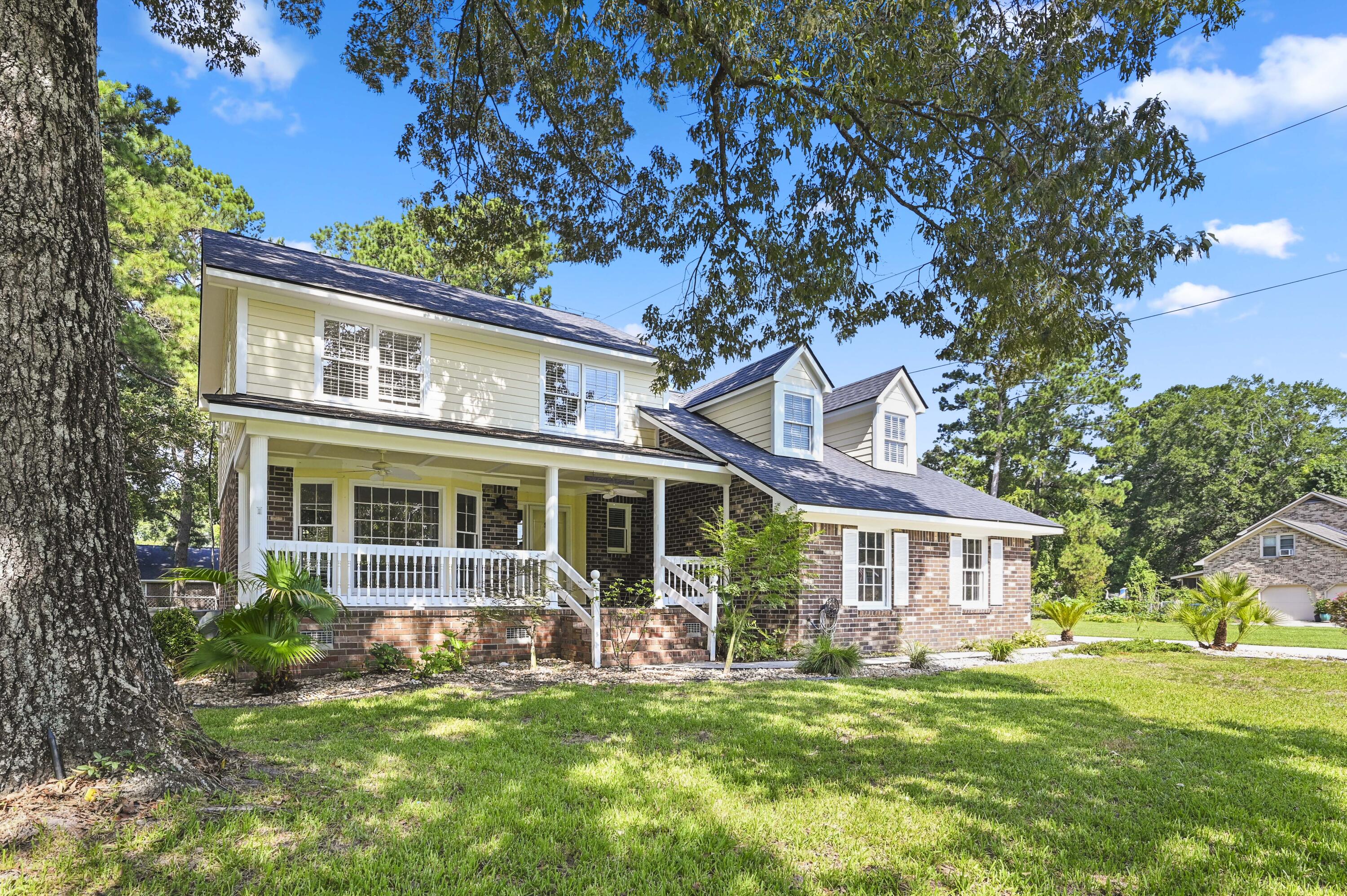 8131 Waltham Road North Charleston, SC 29406 - Photo 2 of 17 DSC_6654