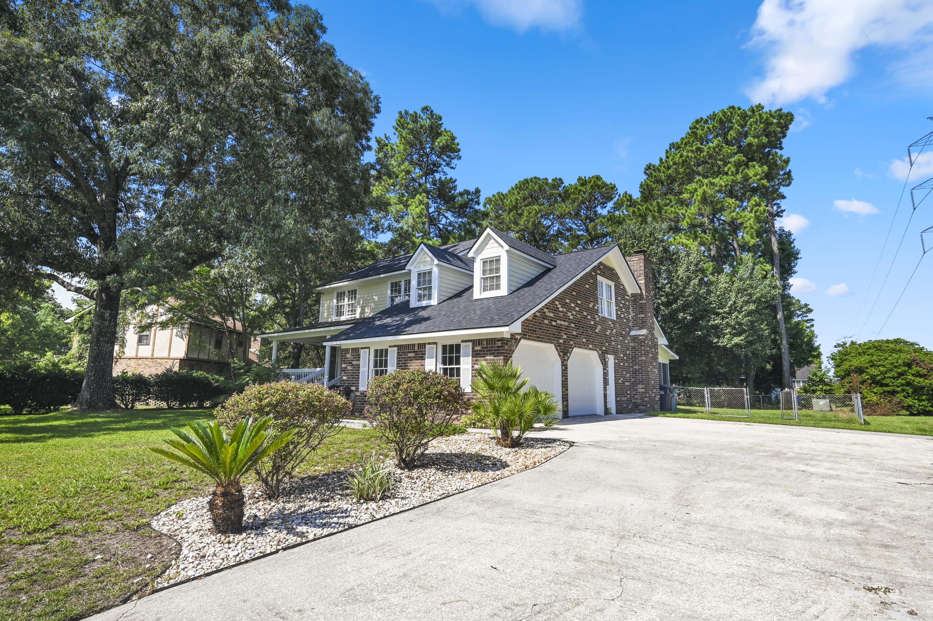 8131 Waltham Road North Charleston, SC 29406 - Photo 3 of 17 DSC_6663