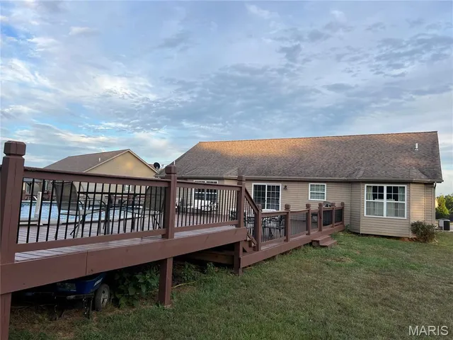 $365,000 | 445 North Haven Drive, Farmington, MO 63640