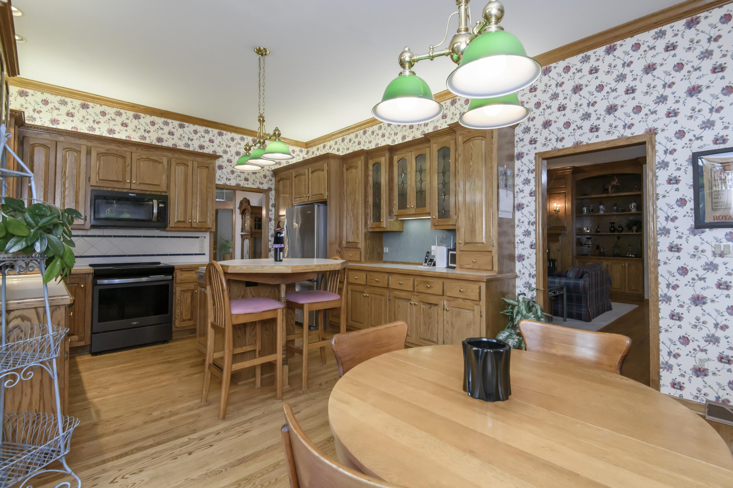 4945 South Calhoun Road New Berlin, WI 53146 - Photo 30 of 56 4945 S Calhoun-30