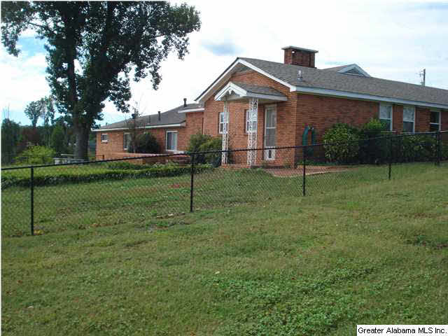 717 10th Avenue Pleasant Grove, AL 35127 - Photo 3 of 16