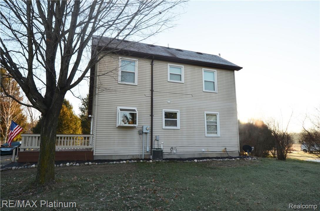 3820 Stillson Road Stockbridge, MI 49285 - Photo 7 of 27 3820 Stillson Road64.JPG