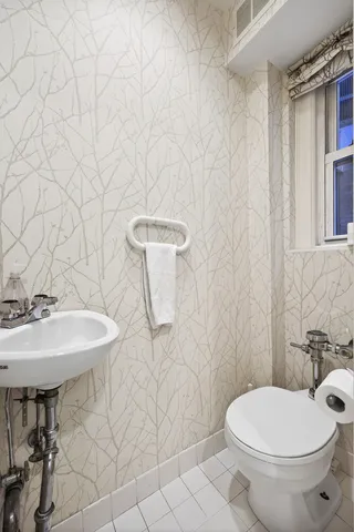 $5,795,000 | 1125 Park Avenue, Unit 5C | Upper East Side