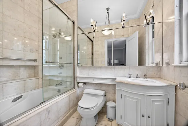 $5,795,000 | 1125 Park Avenue, Unit 5C | Upper East Side