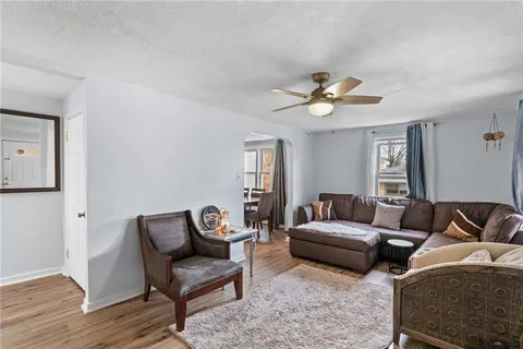 $199,900 | 2020 McKinney Road, Monroeville, PA 15146