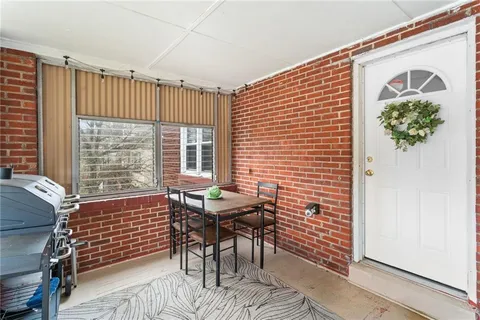 $199,900 | 2020 McKinney Road, Monroeville, PA 15146