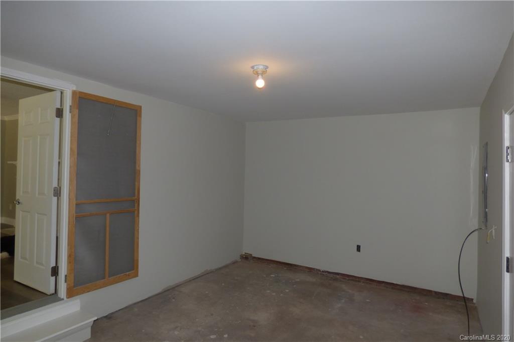 809 Alexander Street Lincolnton, NC 28092 - Photo 29 of 33