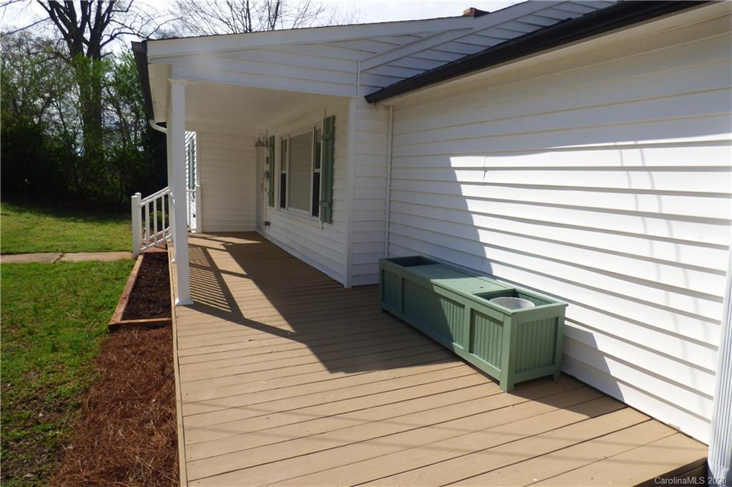 809 Alexander Street Lincolnton, NC 28092 - Photo 30 of 33