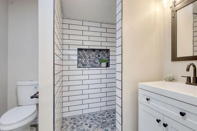 $195,000 | 10259 Whitnall Edge Drive, Unit 103, Franklin, WI 53132