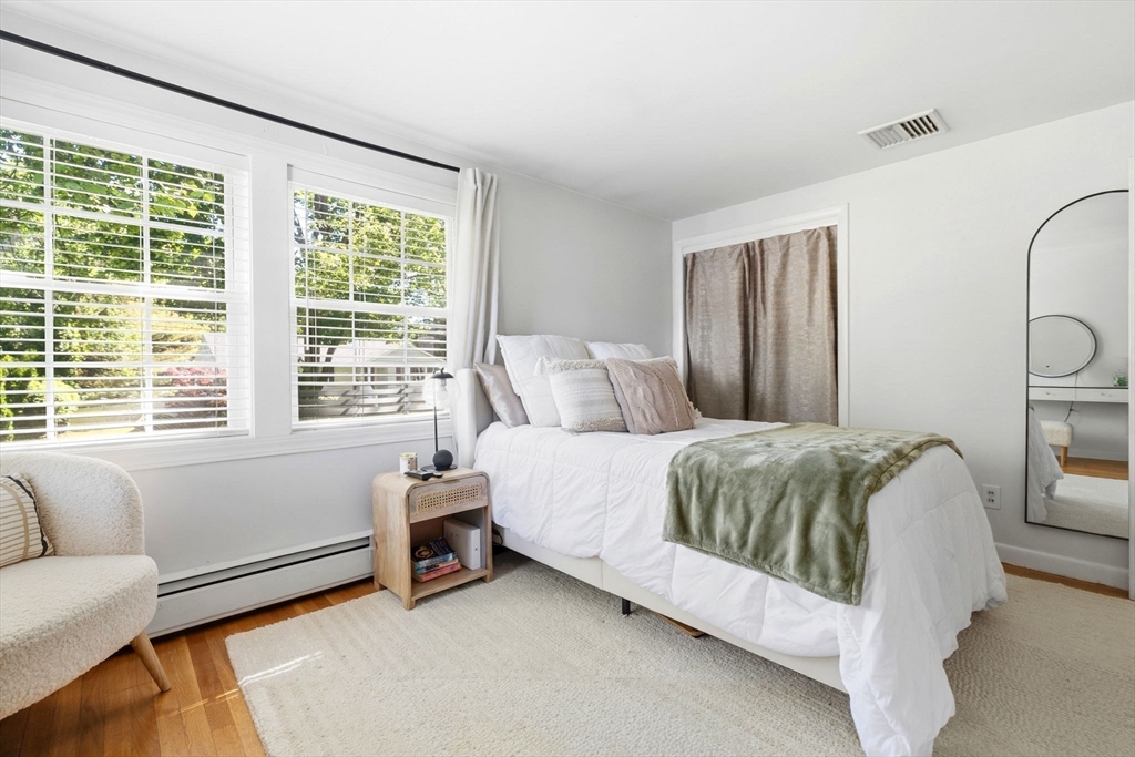 75 Perry Avenue Lynnfield, MA 01940 - Photo 15 of 31