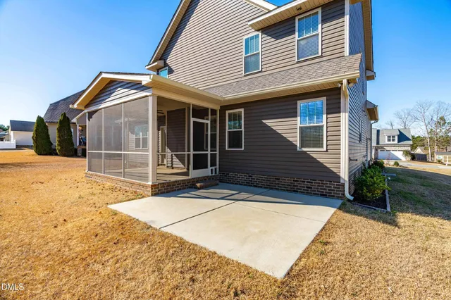 $425,000 | 86 Sharpstone Lane, Clayton, NC 27527