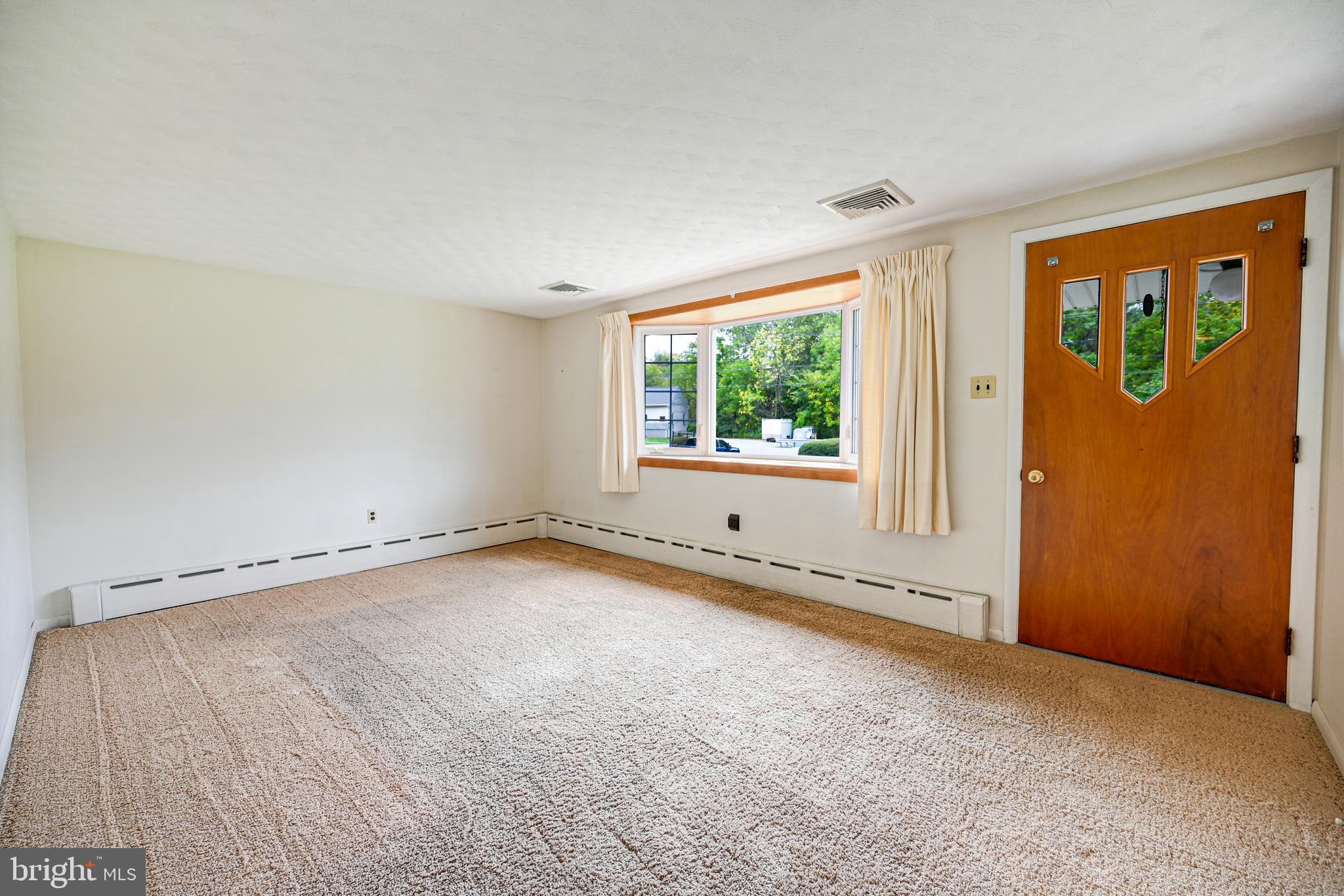 2365 Springwood Road York, PA 17402 - Photo 12 of 33 Gallery Image 12