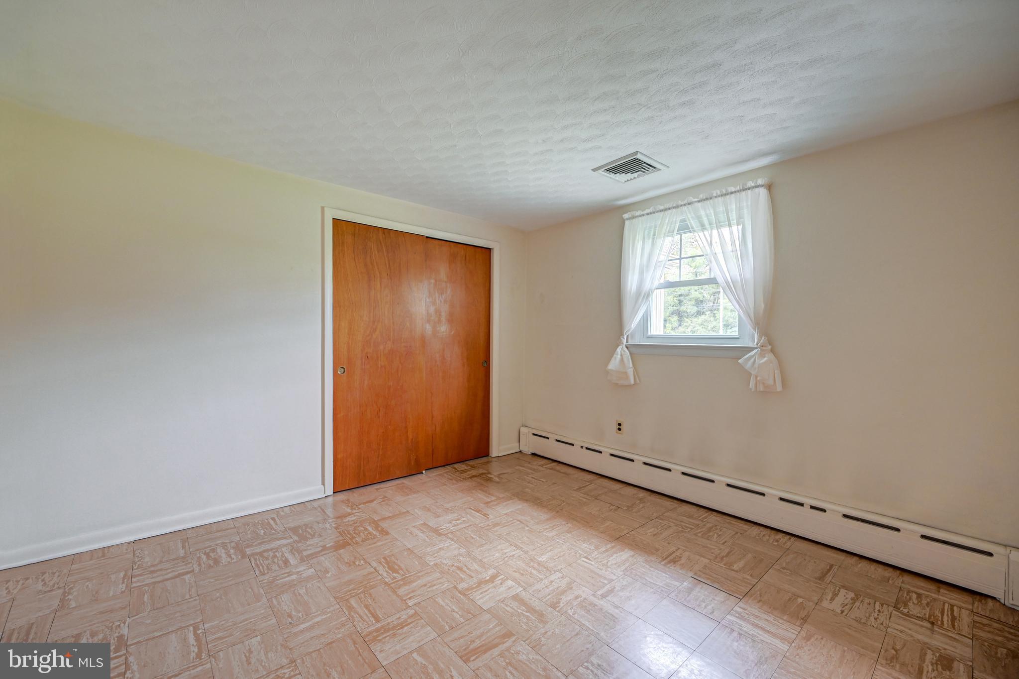 2365 Springwood Road York, PA 17402 - Photo 16 of 33 Gallery Image 16