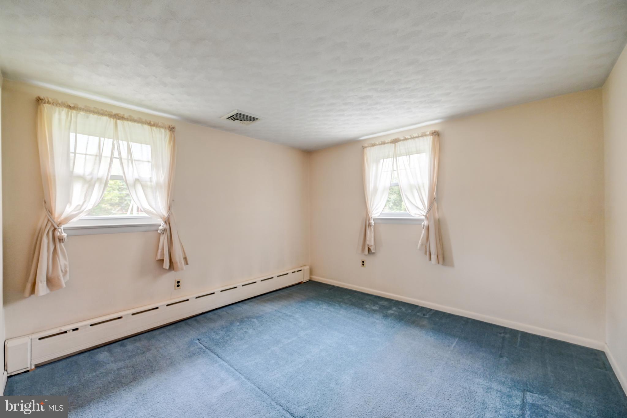 2365 Springwood Road York, PA 17402 - Photo 19 of 33 Gallery Image 19