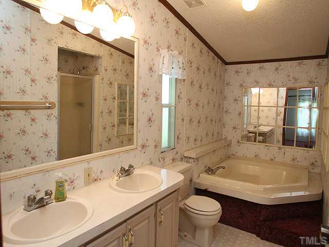 1315 Ed Cook Road Durham, NC 27703 - Photo 7 of 12 Gallery Image 7