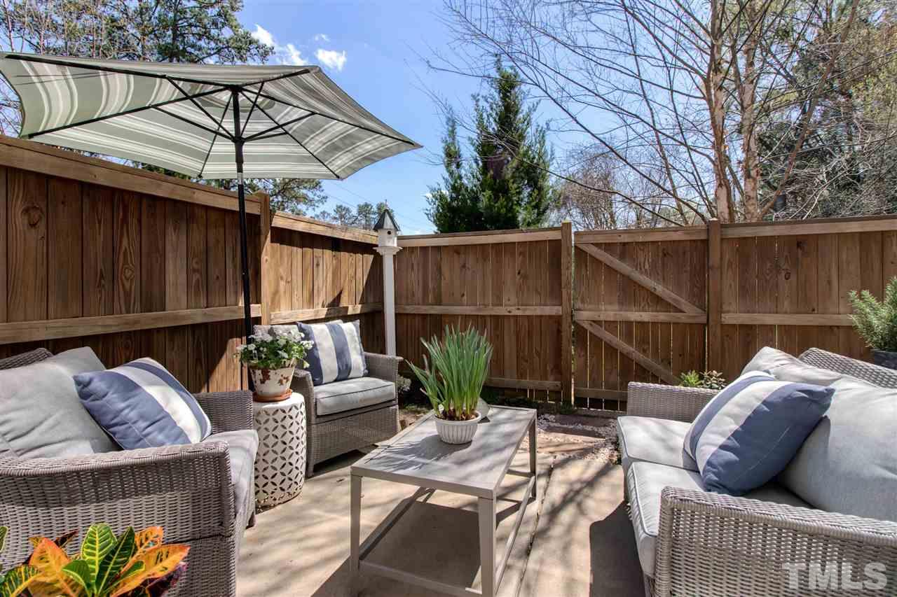 528 Ledbetter Court Raleigh, NC 27608 - Photo 14 of 26