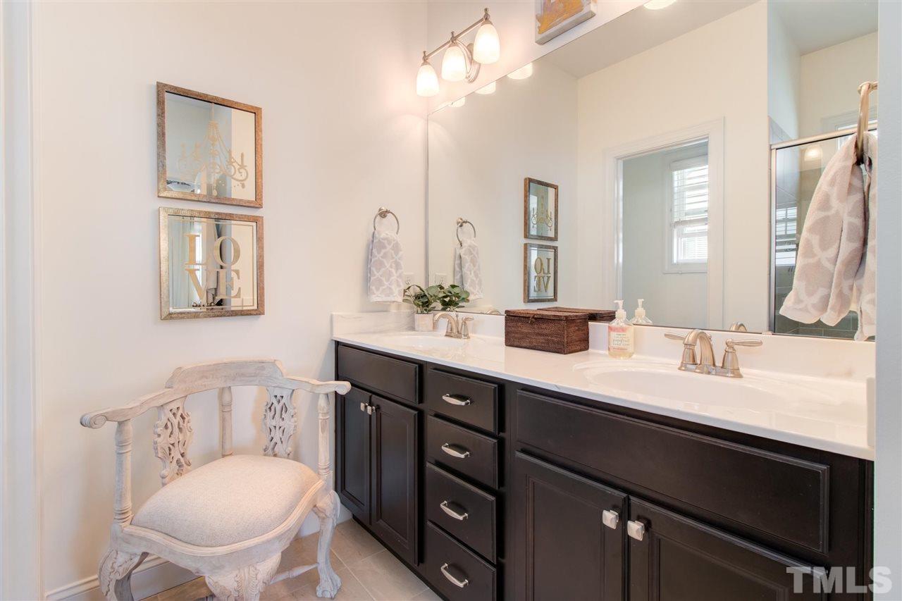 528 Ledbetter Court Raleigh, NC 27608 - Photo 21 of 26