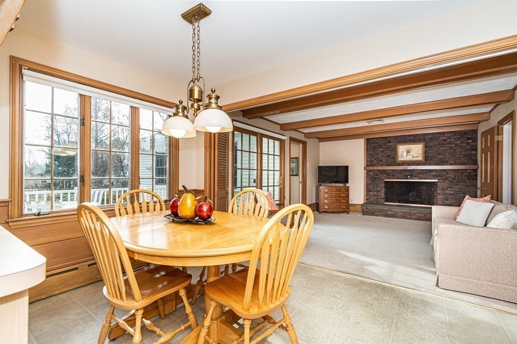 17 Hollywood Road Winchester, MA 01890 - Photo 11 of 36