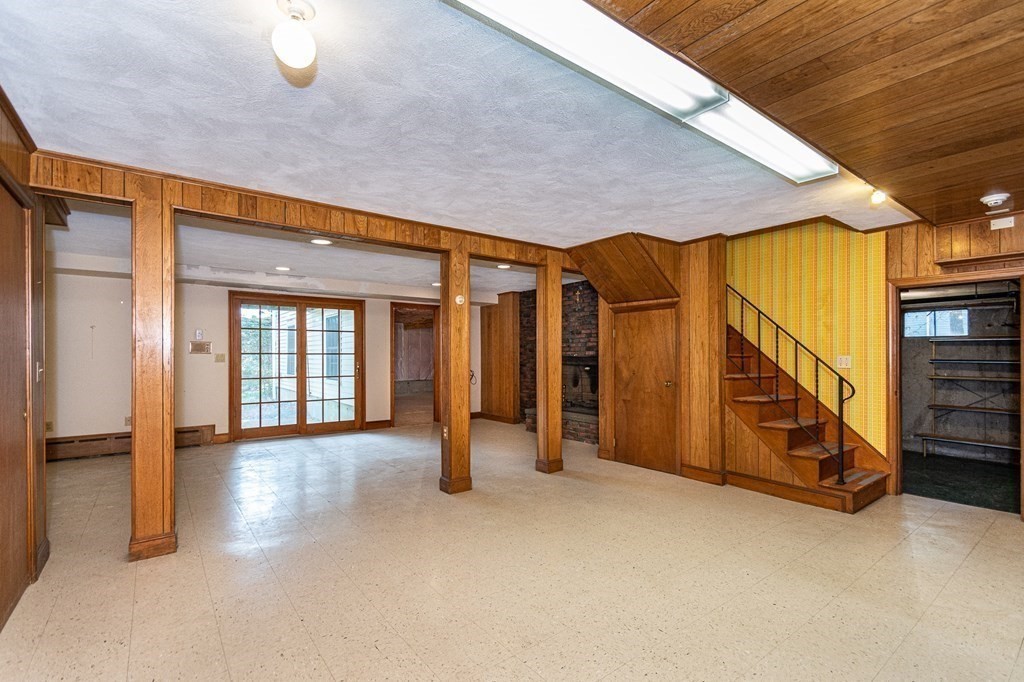 17 Hollywood Road Winchester, MA 01890 - Photo 30 of 36