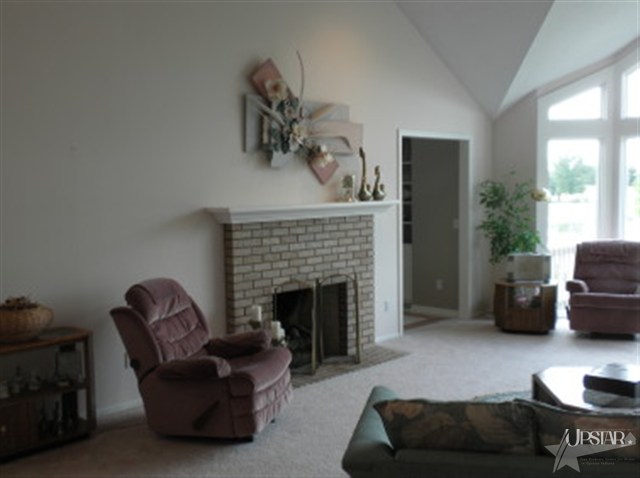 10332 Meadowridge Road Fort Wayne, IN 46814 - Photo 11 of 30