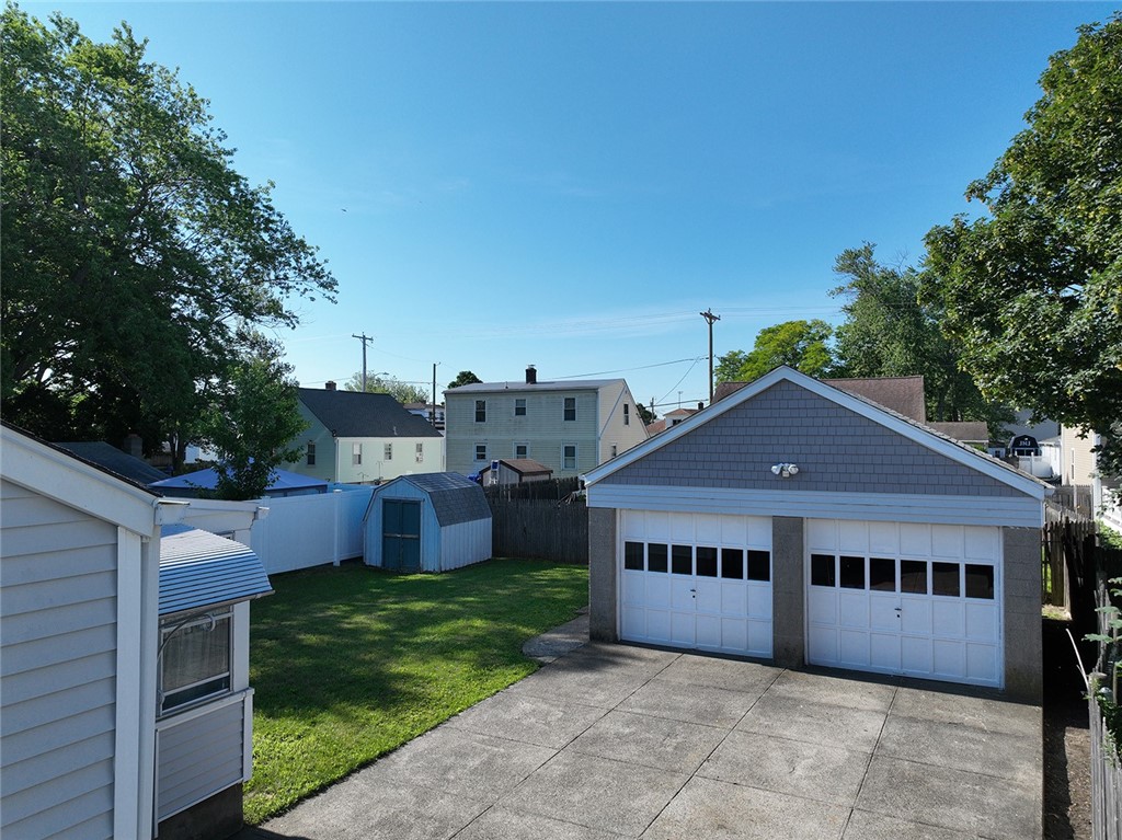21 Benedict Street Pawtucket, RI 02861 - Photo 40 of 42
