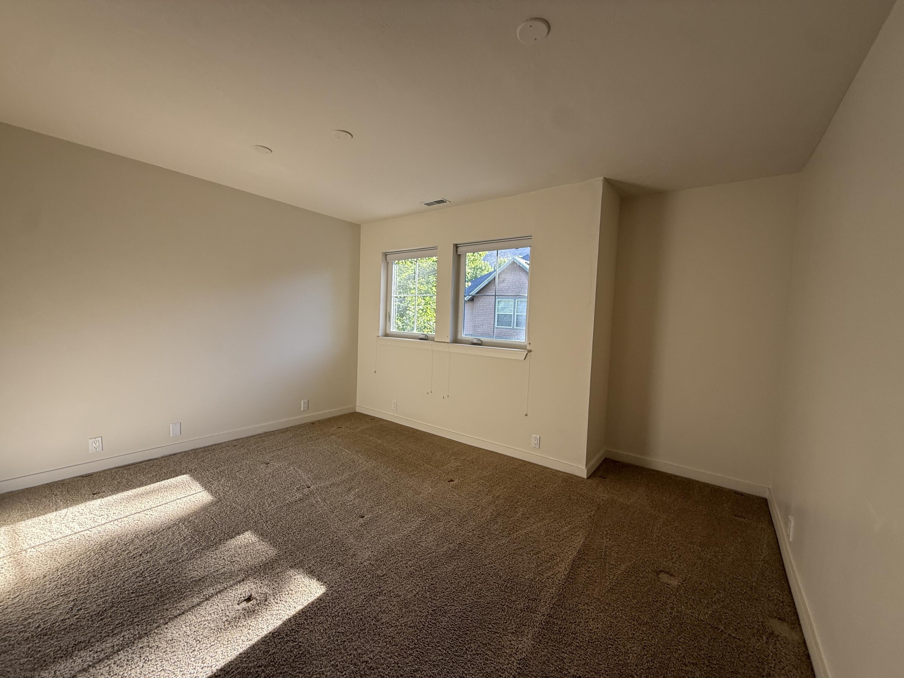 1911 Copper Ranch Lane, Unit E Hailey, ID 83333 - Photo 9 of 11 Photo Jul 15 2026, 8 48 21 AM