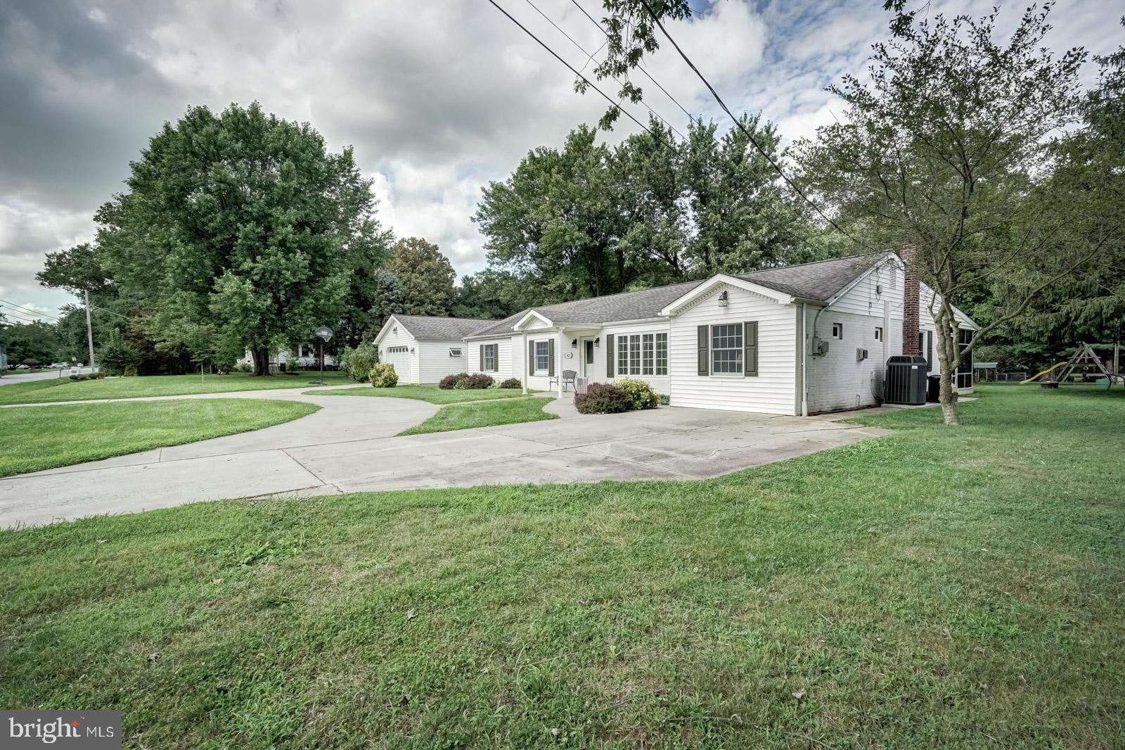 42 Jericho Road Quinton, NJ 08079 - Photo 2 of 43