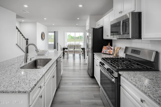 $283,175 | 779 Savinwood Trail Northeast, Bolivia, NC 28422