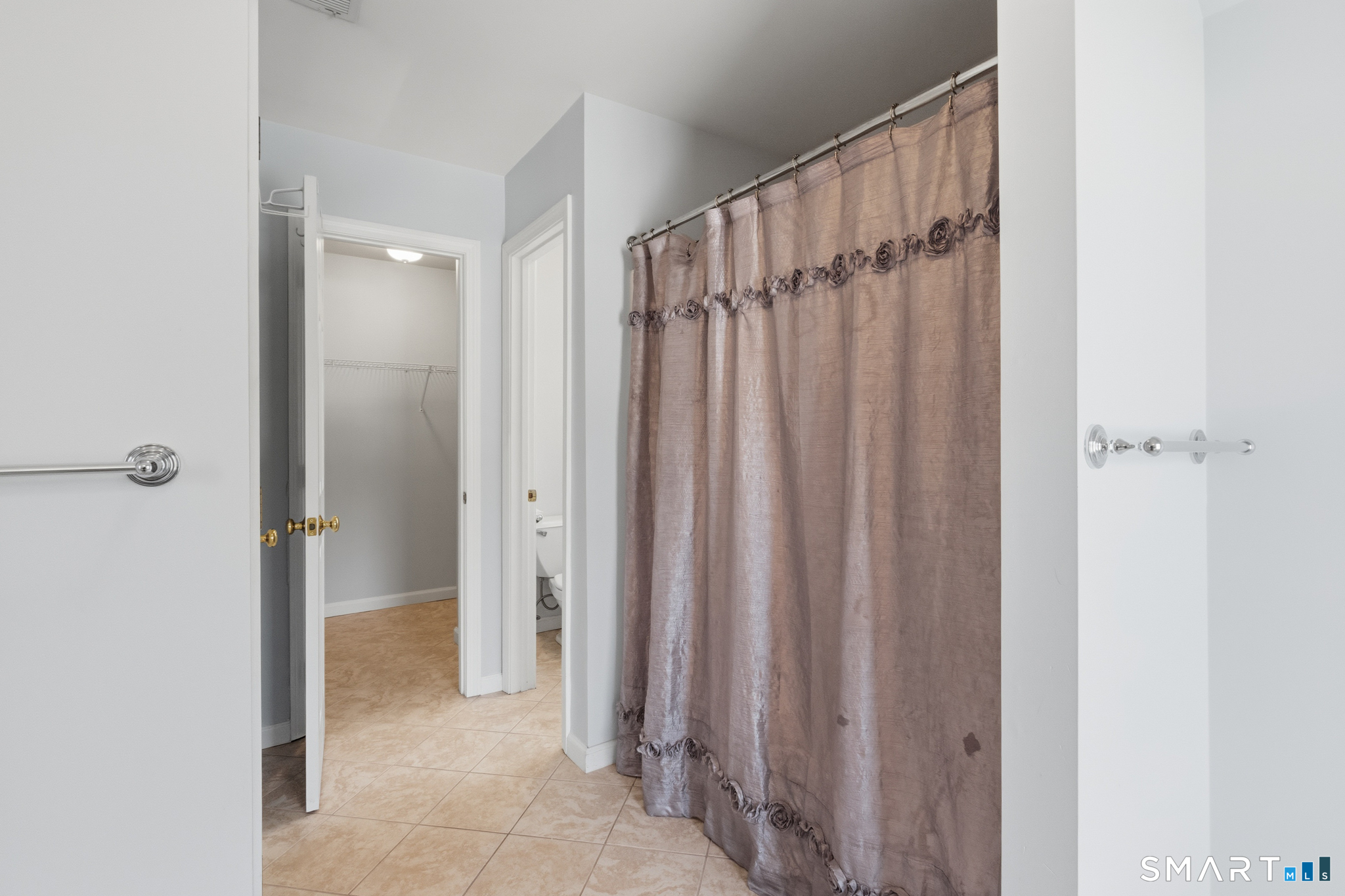 8 Brockett Road Wallingford, CT 06492 - Photo 21 of 40