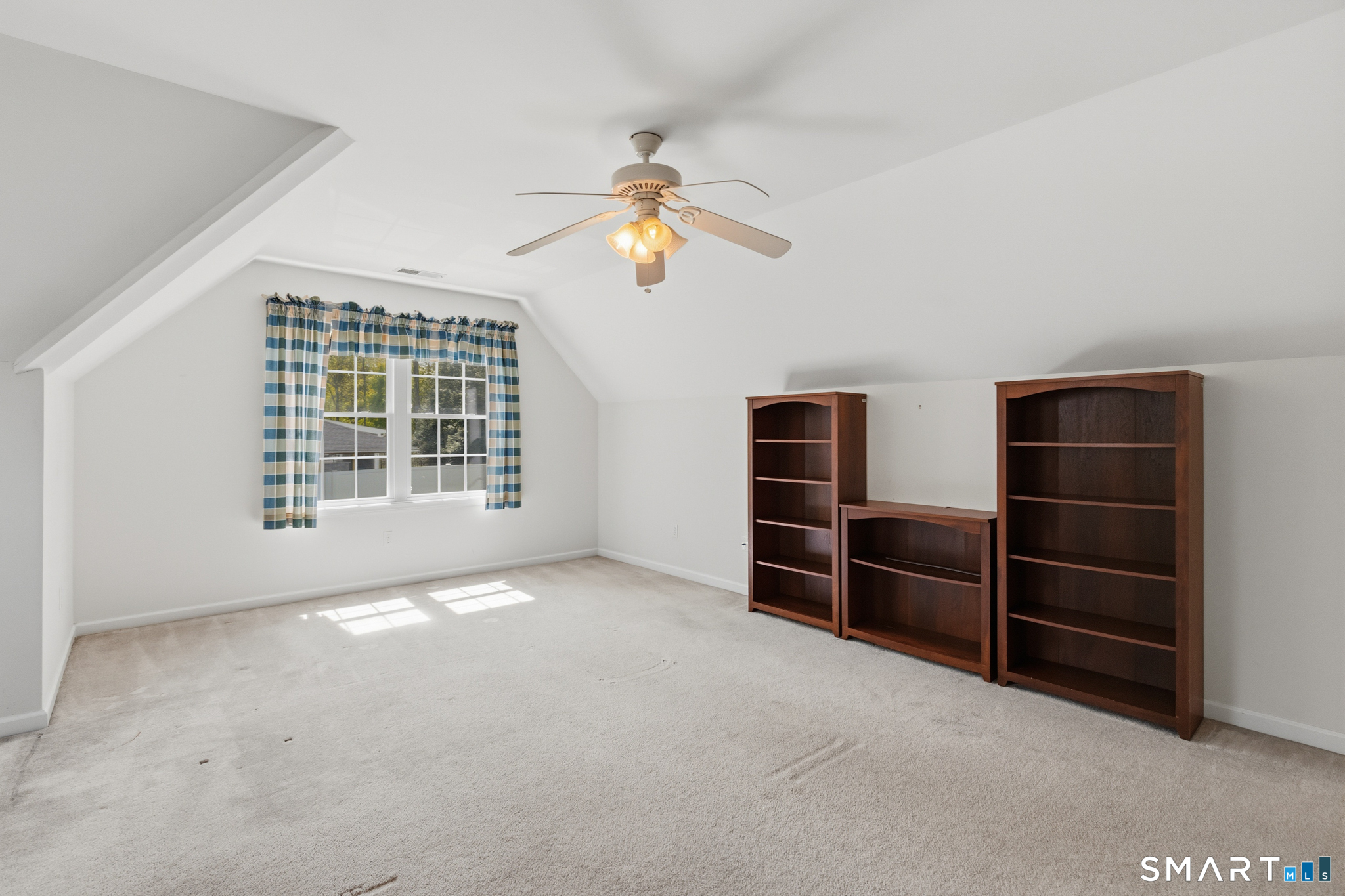 8 Brockett Road Wallingford, CT 06492 - Photo 29 of 40