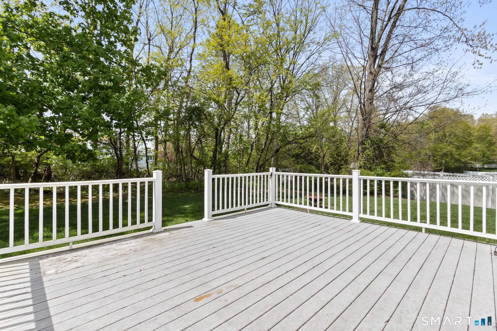 8 Brockett Road Wallingford, CT 06492 - Photo 34 of 40