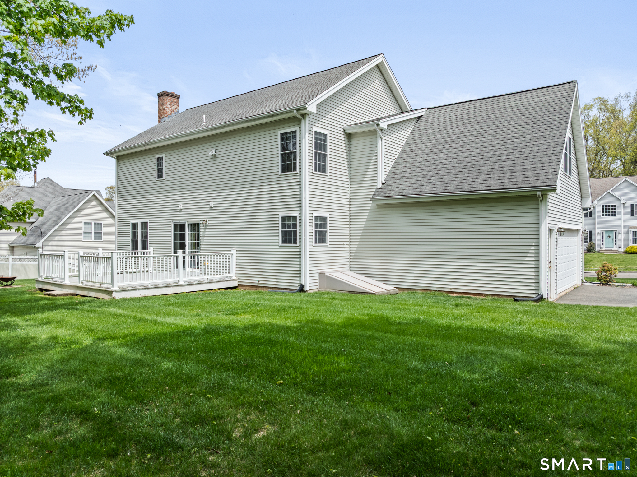 8 Brockett Road Wallingford, CT 06492 - Photo 37 of 40