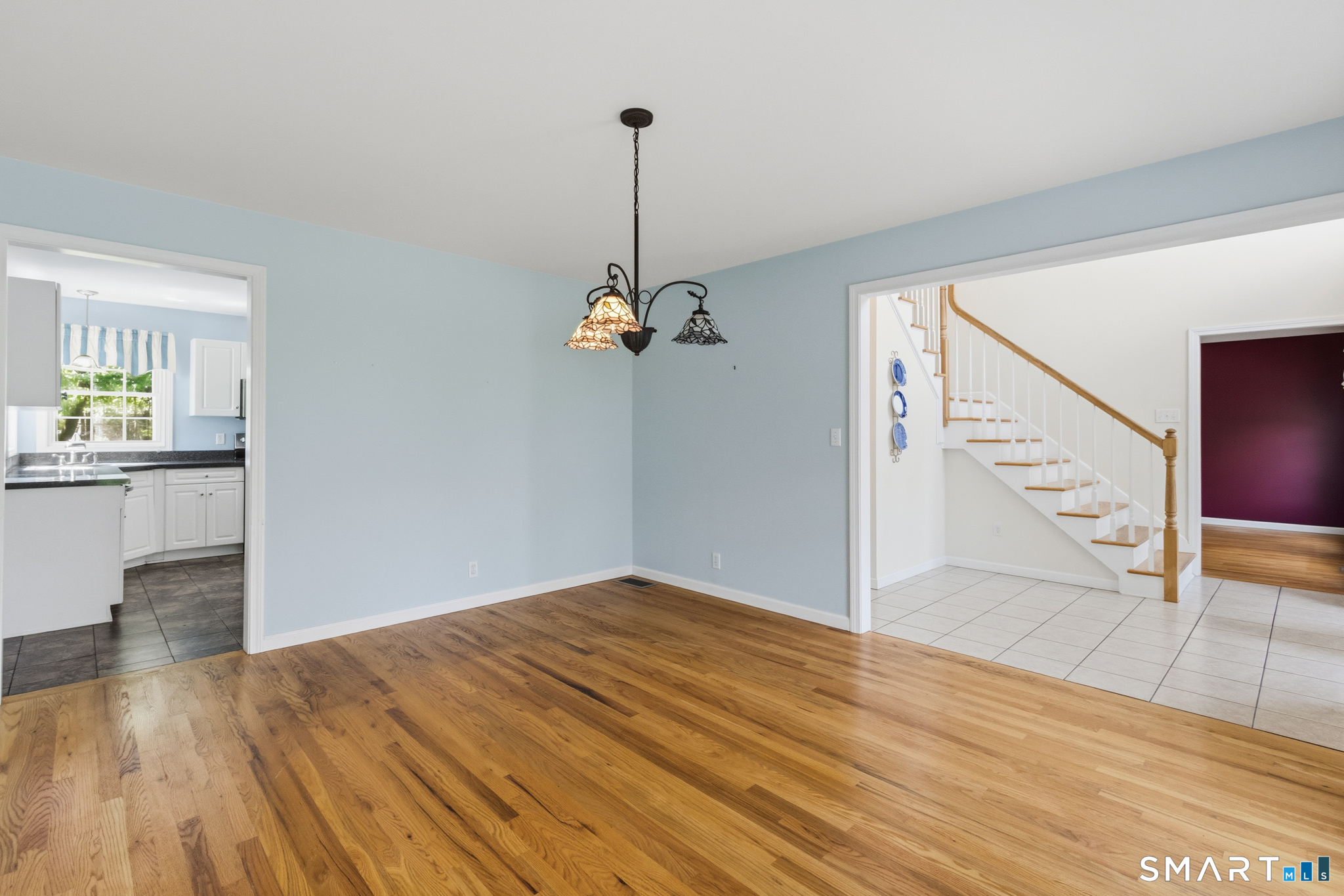 8 Brockett Road Wallingford, CT 06492 - Photo 4 of 40