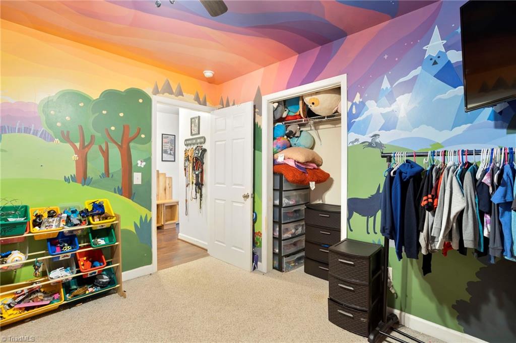 1604 Cedrow Drive High Point, NC 27260 - Photo 21 of 30