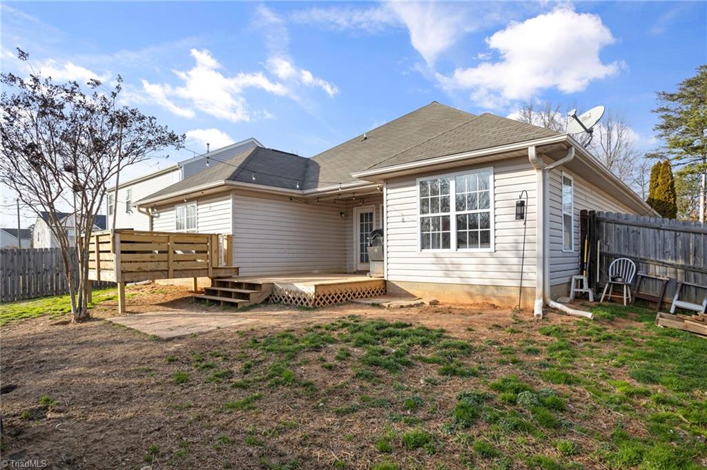 1604 Cedrow Drive High Point, NC 27260 - Photo 22 of 30